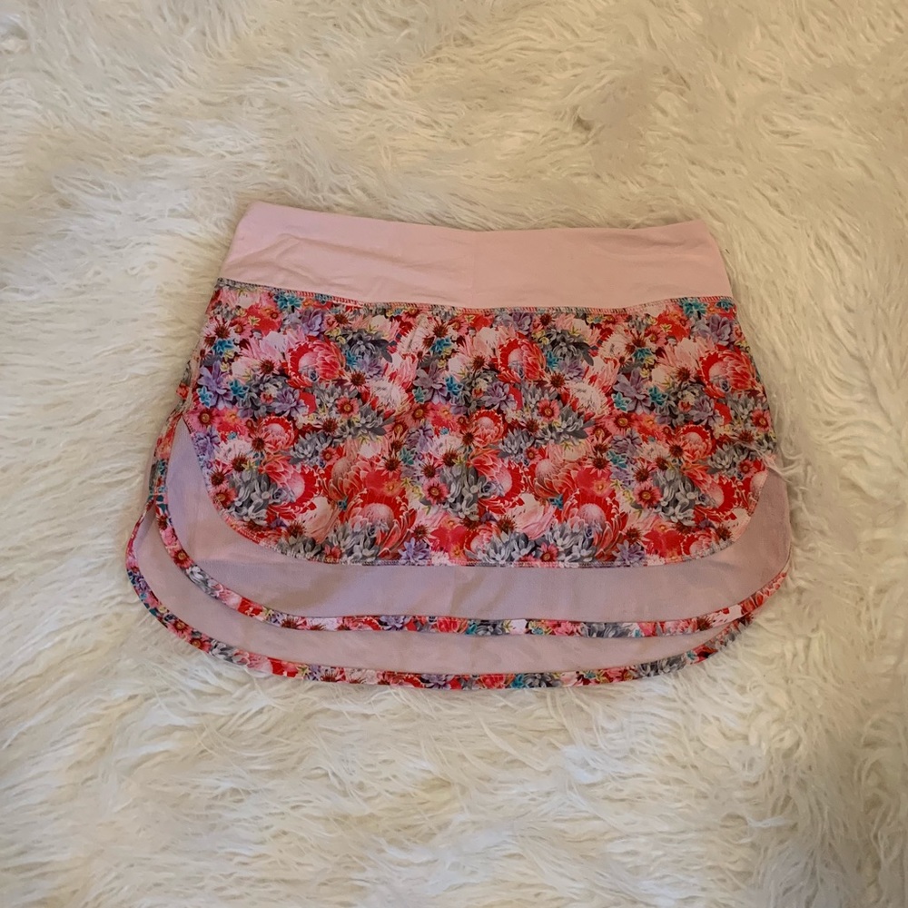 FLORAL/PINK LULULEMON SKORT